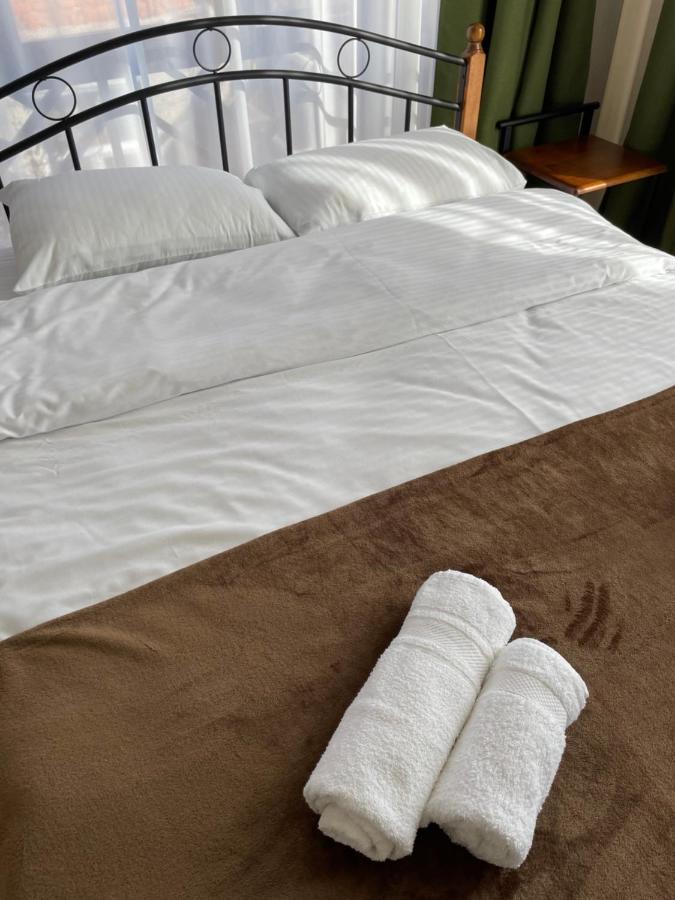 Hotel Chogo Kutaisi Esterno foto