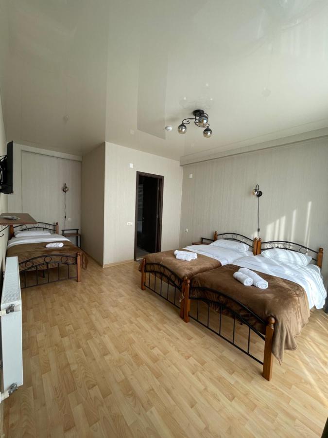 Hotel Chogo Kutaisi Esterno foto